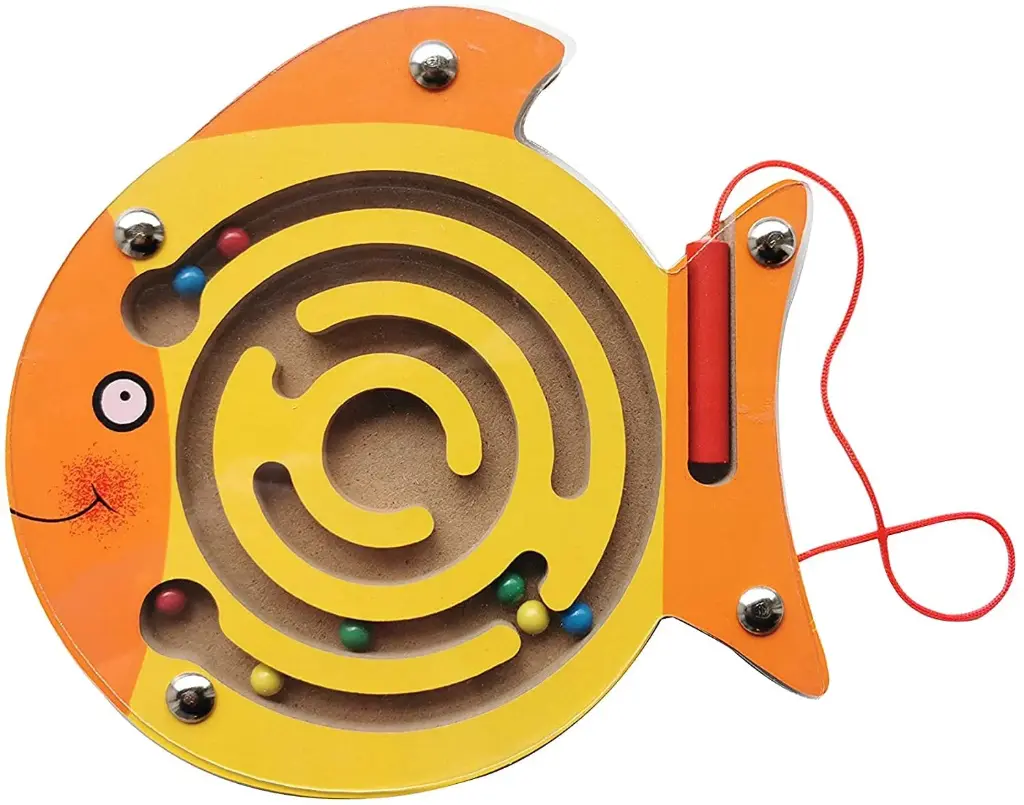 [PZLSUH011] CurioSparks Wooden Magnetic Maze Puzzle – 6-Inch Round Board Game for Kids | Fine Motor Skill Toy (3+ Years) 